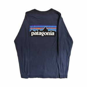 Patagonia Navy Blue Long Sleeve Shirt — Size Small